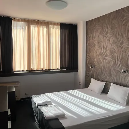 Hotell Dunav 3*